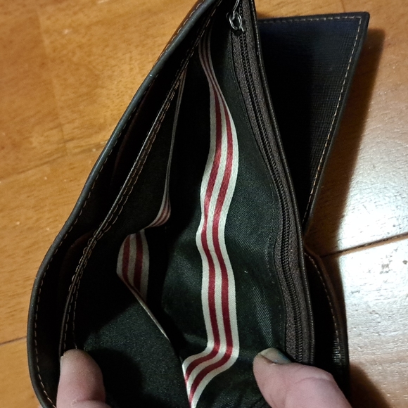 Guess blk. Leather Men's Wallet - Picture 7 of 9